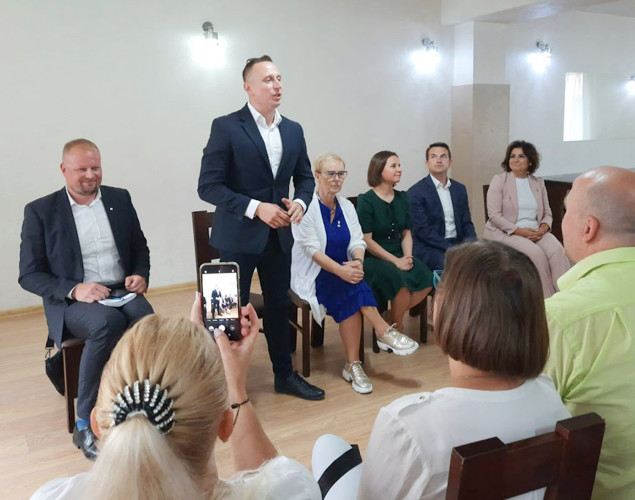 Krzysztof Brejza odwiedził mieszkańców Strzegomia [FOTO] 